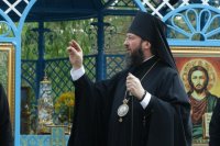 82-В воскресный день на Святом Ключе была совершена  праздничная Божественная Литургия