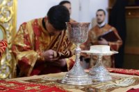 15-Служение епископа Амфилохия в день памяти святителя Николая, архиепископа Мир Ликийских
