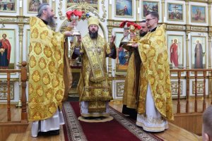 Божественная Литургия в Неделю о блудном сыне