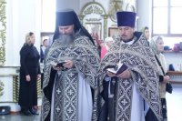 3-Служение епископа Амфилохия в Великую Среду