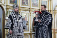 15-Служение епископа Амфилохия в Великую Среду
