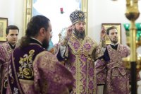 15-Божественная Литургия в день Великого Четверга