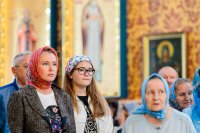 6-В канун праздника Успения Божией Матери епископ Амфилохий сослужил митрополиту Астанайскому и Казахстанскому Александру за всенощным бдением в главном храме Казахстана