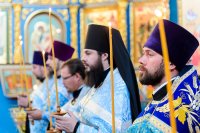 18-В канун праздника Успения Божией Матери епископ Амфилохий сослужил митрополиту Астанайскому и Казахстанскому Александру за всенощным бдением в главном храме Казахстана