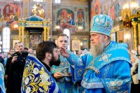 31-В канун праздника Успения Божией Матери епископ Амфилохий сослужил митрополиту Астанайскому и Казахстанскому Александру за всенощным бдением в главном храме Казахстана