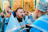 32-В канун праздника Успения Божией Матери епископ Амфилохий сослужил митрополиту Астанайскому и Казахстанскому Александру за всенощным бдением в главном храме Казахстана