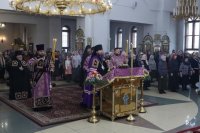 6-Служение епископа Амфилохия в неделю Крестопоклонную Великого поста