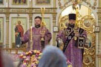 7-Служение епископа Амфилохия в неделю Крестопоклонную Великого поста