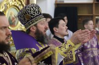 19-Служение епископа Амфилохия в неделю Крестопоклонную Великого поста