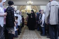 46-Служение епископа Амфилохия в неделю Крестопоклонную Великого поста