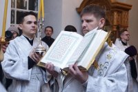 13-Епископ Амфилохий возглавил служение молебного пения на Новый год (+ВИДЕО)