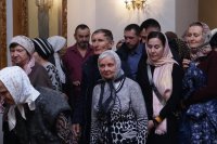 21-Епископ Амфилохий возглавил служение молебного пения на Новый год (+ВИДЕО)