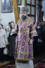 2-В праздник Воздвижения Креста Господня епископ Амфилохий совершил Божественную Литургию в кафедральном соборе города Семипалатинска
