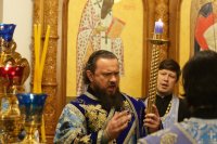 5-Служение епископа Амфилохия в канун праздника Введения во храм Пресвятой Богородицы