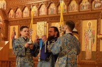 27-Служение епископа Амфилохия в канун праздника Введения во храм Пресвятой Богородицы