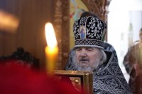 2-В среду первой седмицы Великого поста епископ Амфилохий возглавил служение Литургии Преждеосвященных Даров