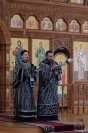 10-В среду первой седмицы Великого поста епископ Амфилохий возглавил служение Литургии Преждеосвященных Даров