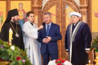 1-В главном храме Восточного Казахстана установлен новый иконостас