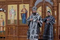 1-В пятницу первой седмицы Великого поста епископ Амфилохий возглавил служение Литургии Преждеосвященных Даров в кафедральном соборе