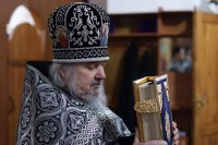 2-В пятницу первой седмицы Великого поста епископ Амфилохий возглавил служение Литургии Преждеосвященных Даров в кафедральном соборе