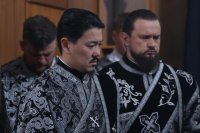 10-В пятницу первой седмицы Великого поста епископ Амфилохий возглавил служение Литургии Преждеосвященных Даров в кафедральном соборе