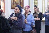 16-В пятницу первой седмицы Великого поста епископ Амфилохий возглавил служение Литургии Преждеосвященных Даров в кафедральном соборе