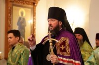 8-Служение епископа Амфилохия в канун праздника Святой Троицы