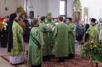 12-Празднование Святой Пятидесятницы в главном храме Восточного Казахстана