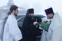 1-В праздник Собора Пресвятой Богородицы в Покровском храме Усть-Каменогорска была совершена Божественная Литургия