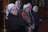 2-В праздник Собора Пресвятой Богородицы в Покровском храме Усть-Каменогорска была совершена Божественная Литургия