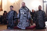 13-Литургия Преждеосвященных Даров в Троицком монастырском  храме города Усть-Каменогорска