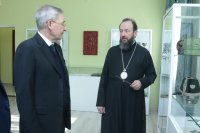 7-Генеральный Консул Российской Федерации  посетил епархиальное управление