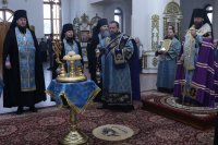 14-Служение епископа Амфилохия  в канун праздника Сретения Господа Бога  и Спаса нашего Иисуса Христа