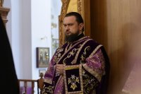 6-День поминовения усопших в кафедральном соборе