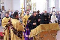 5-Божественная Литургия в Неделю всех святых