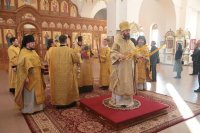 9-Божественная Литургия в Андреевском кафедральном соборе 