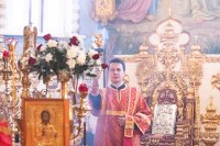 17-В день памяти великомученицы Варвары епископ Усть-Каменогорский и Семипалатинский Амфилохий сослужил митрополиту Александру за Литургией в Никольском соборе Алма-Аты