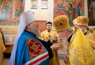 4-В день памяти святителя и чудотворца Николая управляющий Усть-Каменогорской епархией принял участие в престольном торжестве Никольского собора Алма-Аты