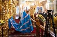 6-В день памяти святителя и чудотворца Николая управляющий Усть-Каменогорской епархией принял участие в престольном торжестве Никольского собора Алма-Аты
