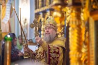 14-В день памяти святителя и чудотворца Николая управляющий Усть-Каменогорской епархией принял участие в престольном торжестве Никольского собора Алма-Аты