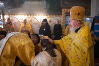 28-В день памяти святителя и чудотворца Николая управляющий Усть-Каменогорской епархией принял участие в престольном торжестве Никольского собора Алма-Аты
