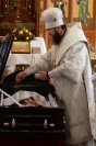 15-В Андреевском кафедральном соборе состоялось прощание с экс-акимом города Усть-Каменогорска В.Н.Сухоруковой