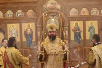 10-В день памяти преподобного Серафима Саровского епископ Амфилохий совершил Божественную Литургию в Андреевском кафедральном соборе
