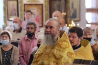 54-В день памяти преподобного Серафима Саровского епископ Амфилохий совершил Божественную Литургию в Андреевском кафедральном соборе