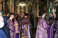 6-Епископ Амфилохийсовершил Божественную Литургию Преждеосвященных Даров в Воскресенском кафедральном соборе города Семипалатинска