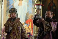 32-Епископ Амфилохийсовершил Божественную Литургию Преждеосвященных Даров в Воскресенском кафедральном соборе города Семипалатинска