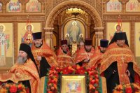 1-Пасхальная вечерня в Андреевском кафедральном соборе города Усть-Каменогорска