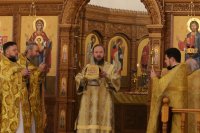 23-В Неделю святых отец епископ Амфилохий совершил Божественную Литургию в Андреевском кафедральном соборе