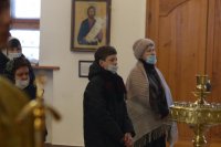 32-В Неделю святых отец епископ Амфилохий совершил Божественную Литургию в Андреевском кафедральном соборе