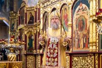 29-В неделю по Воздвижении и день памяти благоверных князей Олега Брянского и Михаила Черниговского епископ Усть-Каменогорский и Семипалатинский Амфилохий сослужил митрополиту Александру за Литургией в Вознесенском соборе Южной столицы